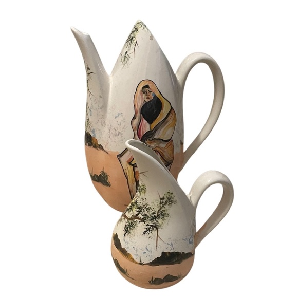 Vintage Pair Of MAMA. S Hand Painted Ceramic Jug - Picture 2 of 12